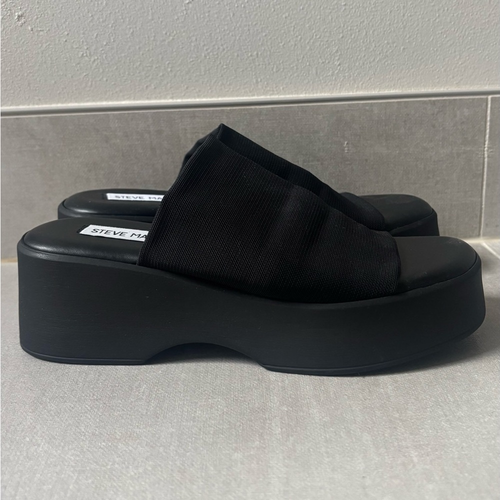 Steve Madden Black Platform Slide Sandals